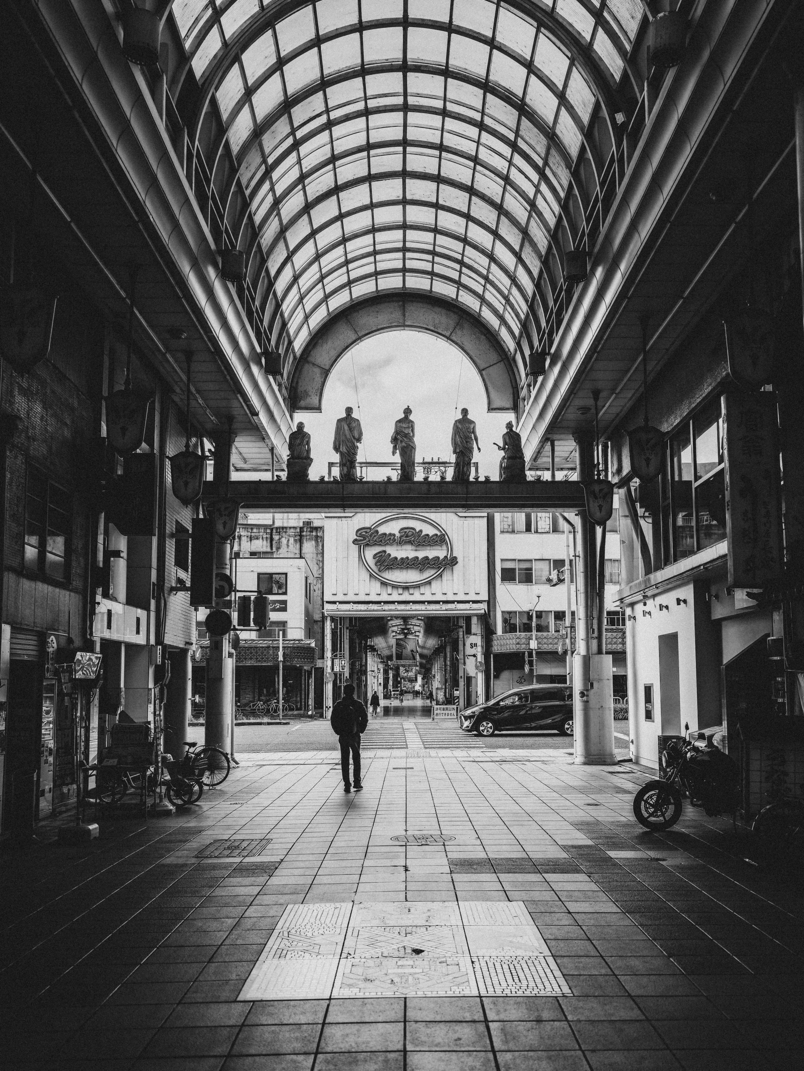 柳ヶ瀬商店街のアーケード